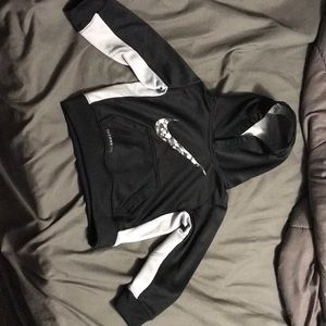 Nike therma fit hoodie